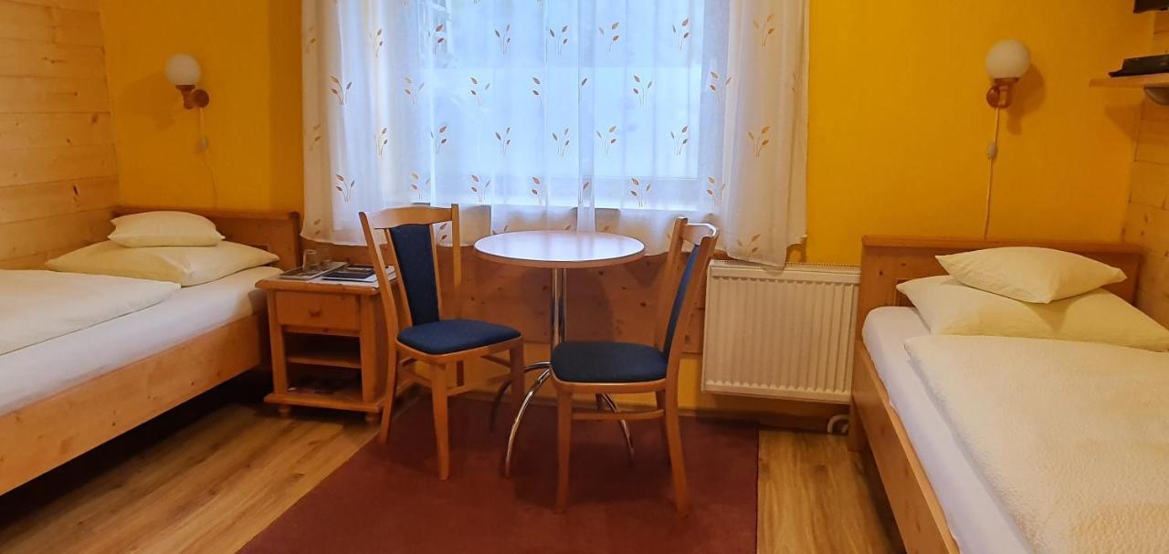 Pension Vinkl Harrachov Buitenkant foto