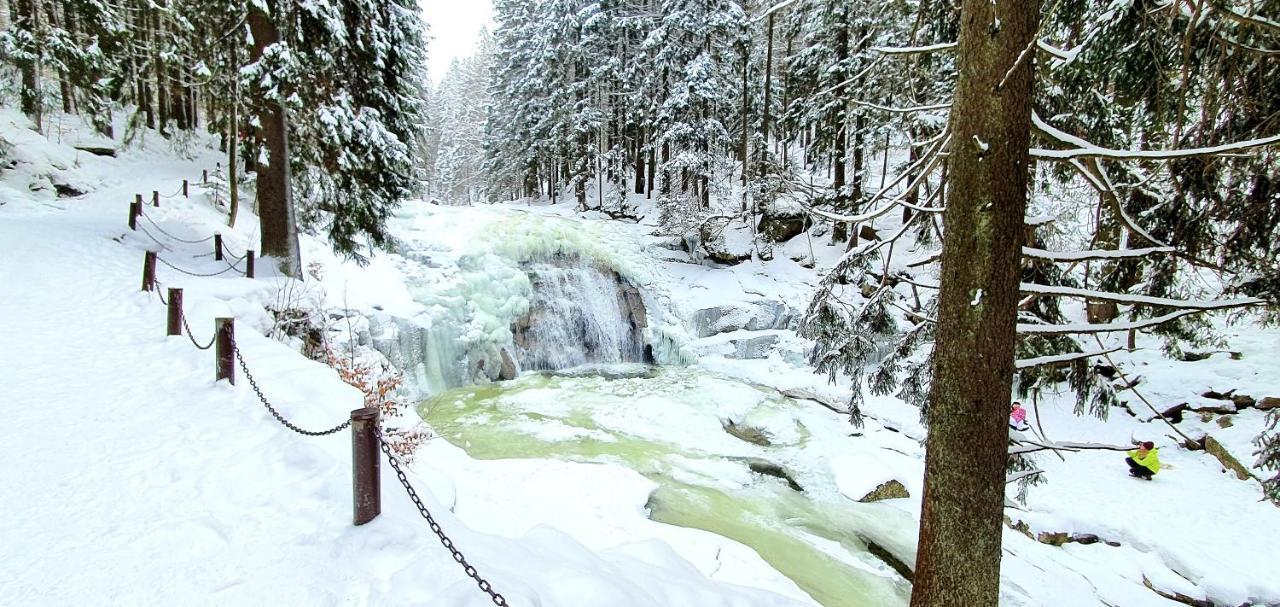 Pension Vinkl Harrachov Buitenkant foto
